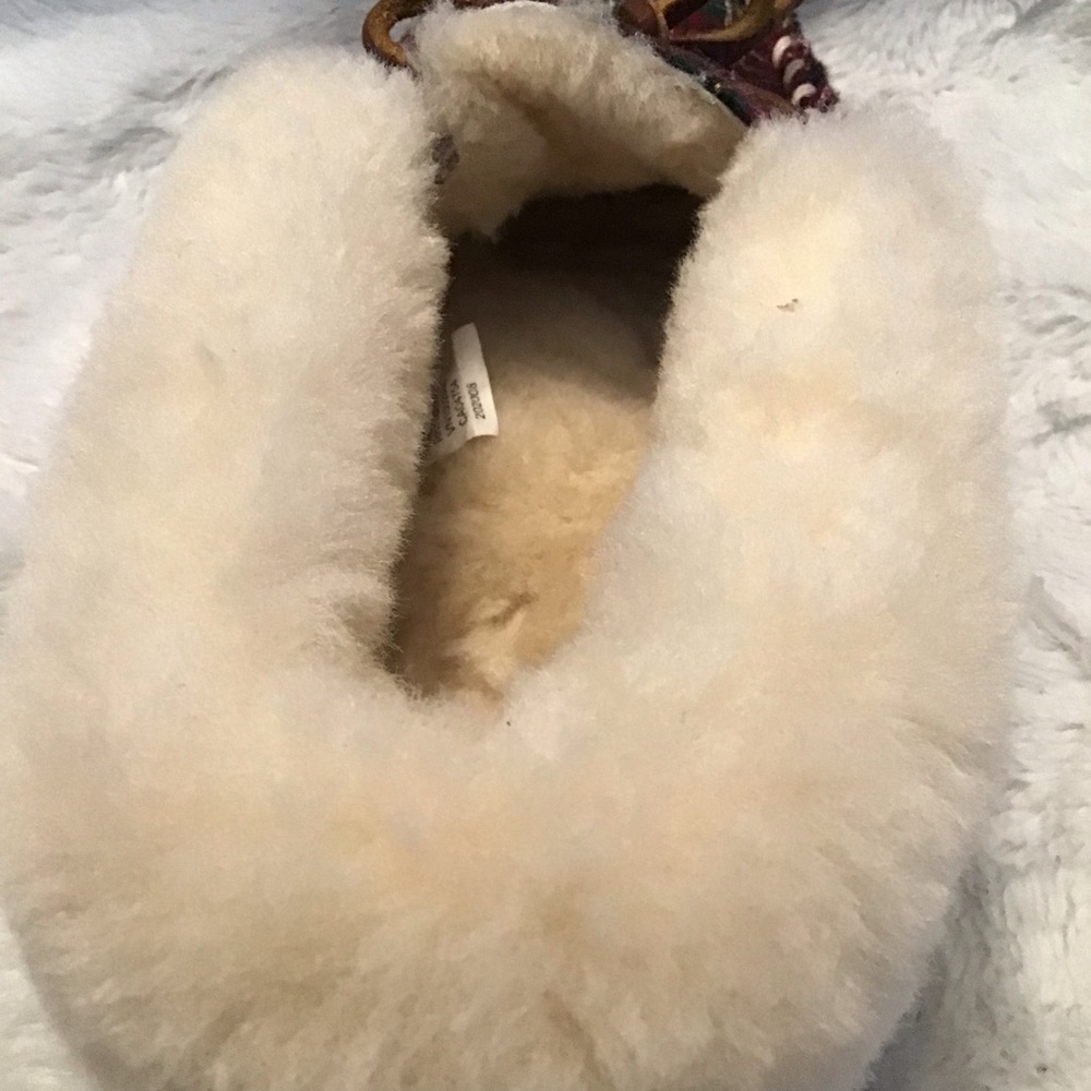 L.L.Bean Wicked Good Moccasin Slippers. Red Plaid, Shearling Lined Women’s Sz 7. - Picture 6 of 11